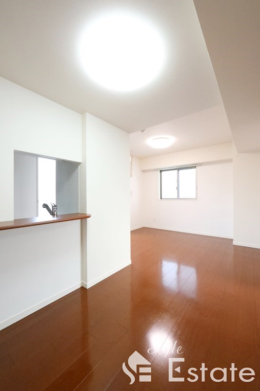 居室・リビング　リビング