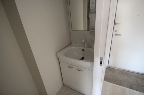 洗面設備　※別部屋の写真です