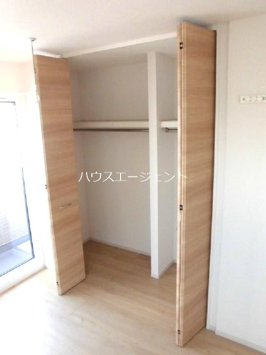 収納　洋室にはクローゼット完備！