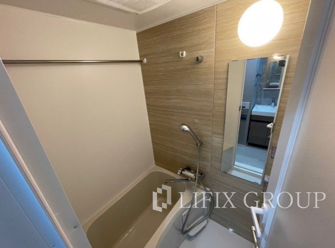 バス・シャワールーム　風呂