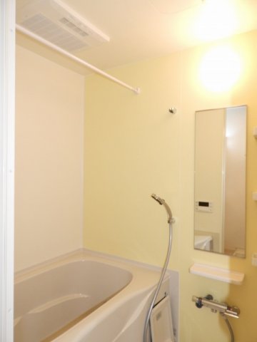 バス・シャワールーム　きれいなお風呂です