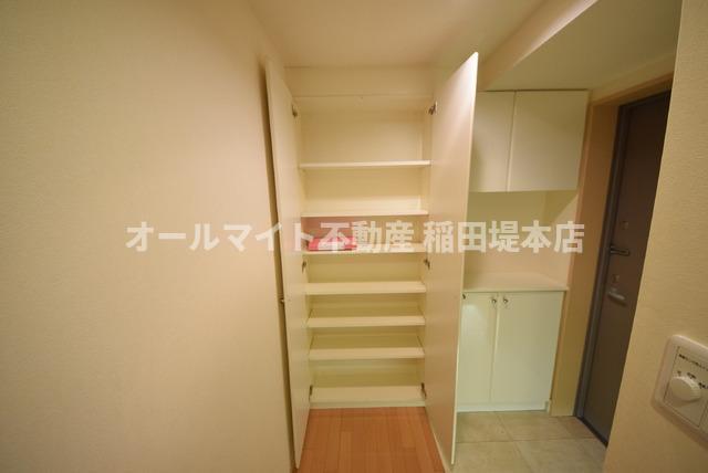 収納　※他部屋参考写真