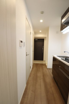 居室・リビング　反転タイプ参考写真