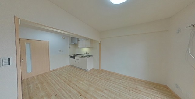 居室・リビング　※写真は別室です