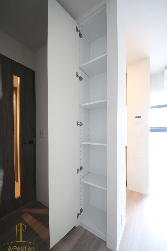 その他　コンフォリア・リヴ本町WEST Q