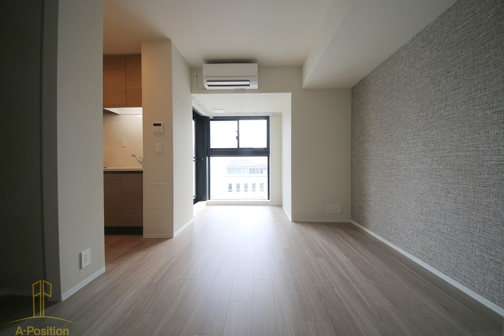 居室・リビング　コンフォリア・リヴ本町WEST Q