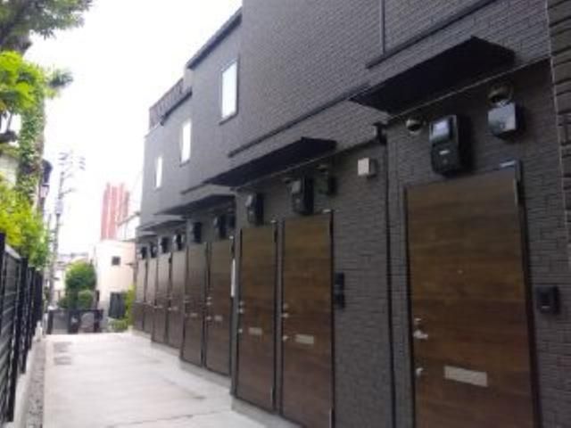 建物外観　※全て別号室（１K）のお写真。内装等参考にしてください。