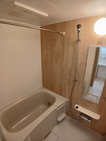 バス・シャワールーム　お風呂です