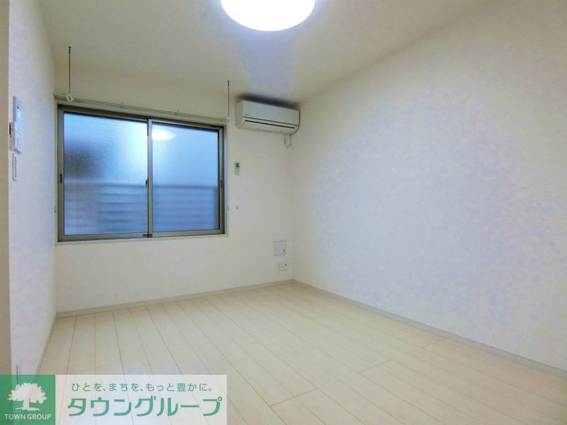 居室・リビング　別部屋のお写真となります