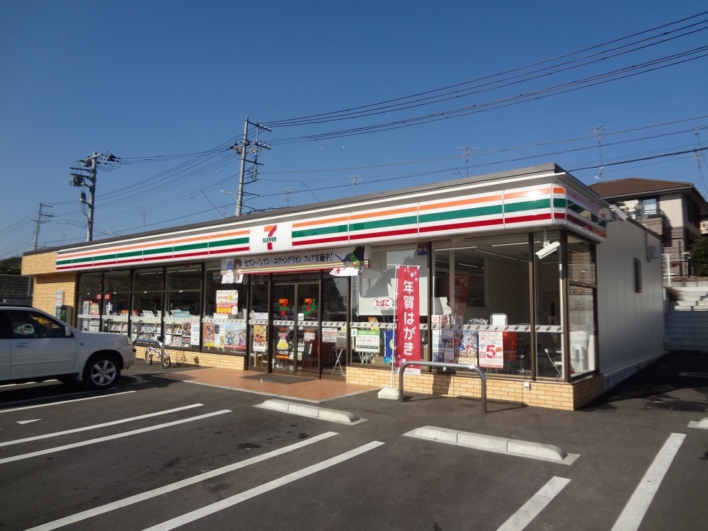 コンビニ　セブンイレブン千葉赤井町店（コンビニ）まで423m