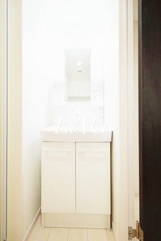 洗面設備　洗面台です。