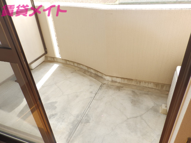 バルコニー　同型参考写真です。
