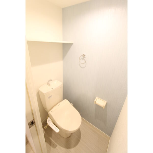 トイレ　※同タイプの写真です。