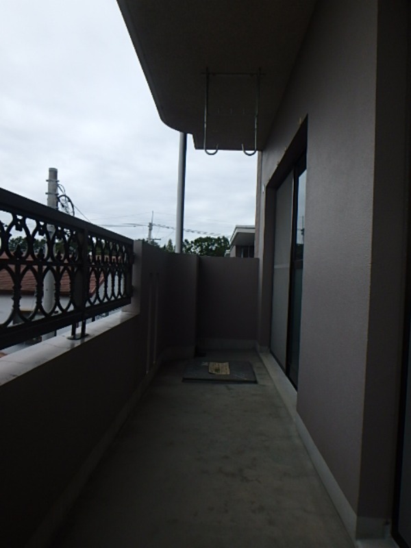 バルコニー　図面と現状に相違がある場合には現状を優先