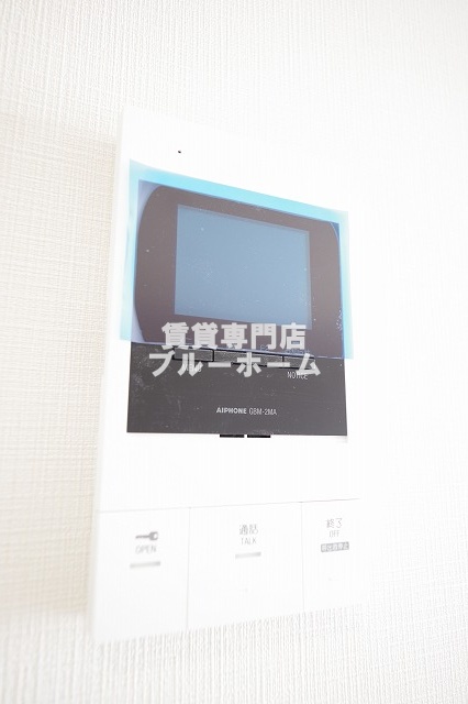 セキュリティ　モニター付きインターホン！