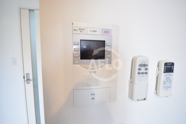 セキュリティ　Luxe玉造II　モニター付きインターホン