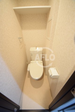 トイレ　Luxe玉造II　トイレ