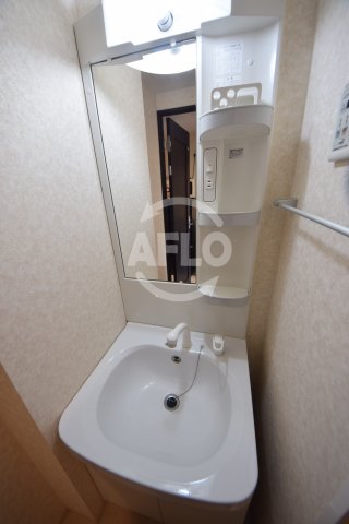 洗面設備　Luxe玉造II　洗面化粧台