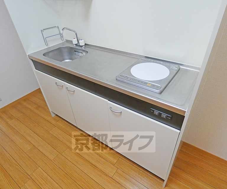 キッチン　キッチンです。