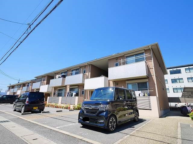 建物外観　キレイな外観です。