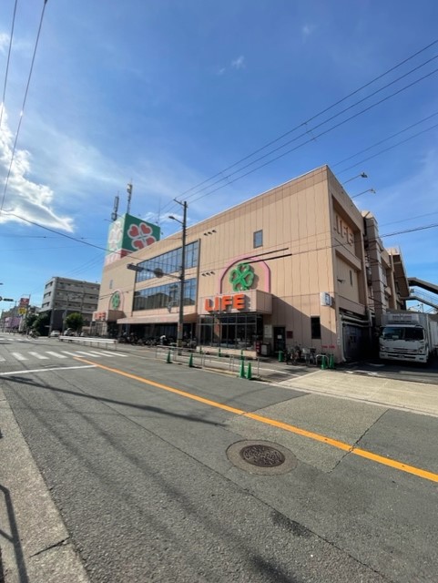 スーパー　ライフ 泉尾店（スーパー）まで228m