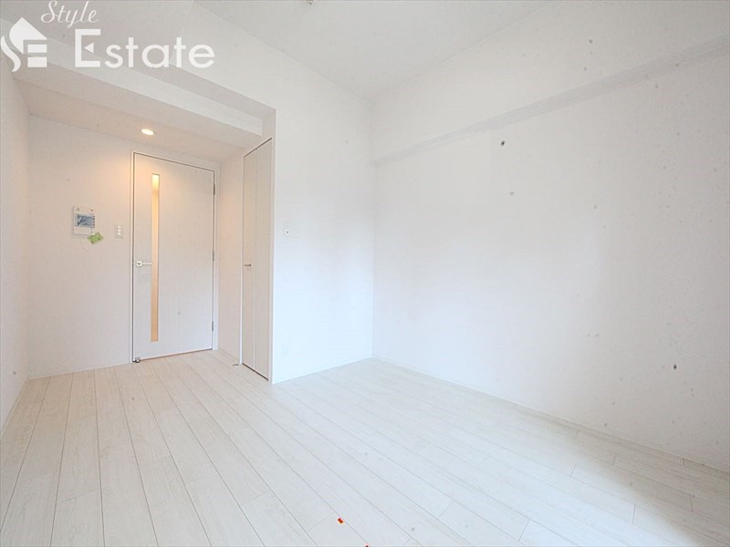 居室・リビング　内装