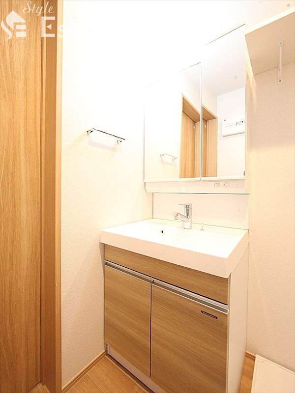 洗面設備　同仕様写真