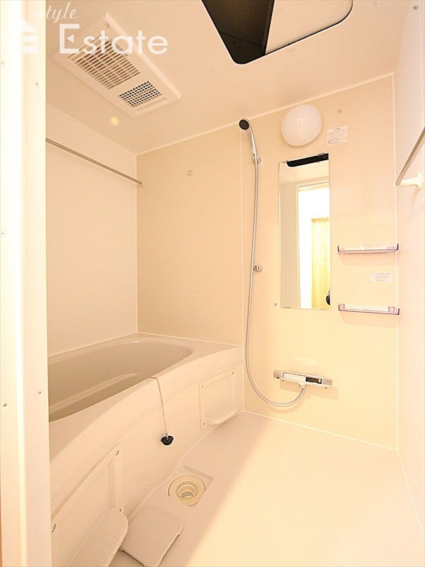 バス・シャワールーム　同仕様写真