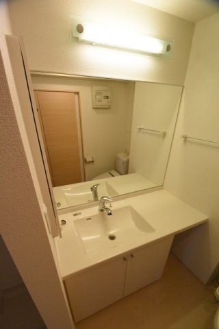 洗面設備　独立洗面化粧台付きでおすすめです！