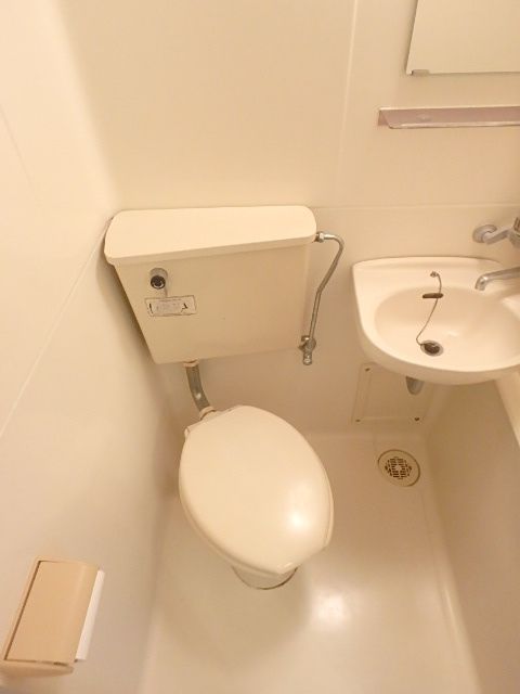 トイレ　トイレ