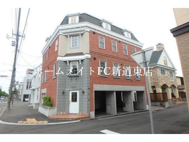 建物外観　外観写真