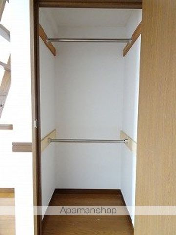 福島市 2階建 築29年の内装写真