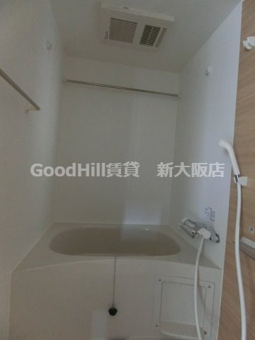 バス・シャワールーム　セレニテ新大阪プリエ