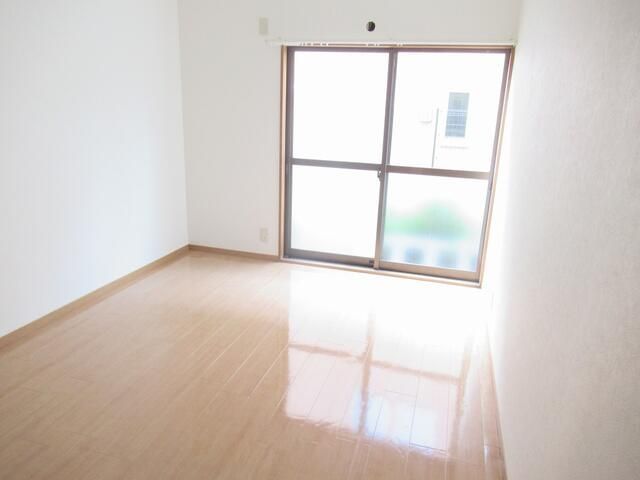 居室・リビング　※全て別号室のお写真。内装等参考にしてください。