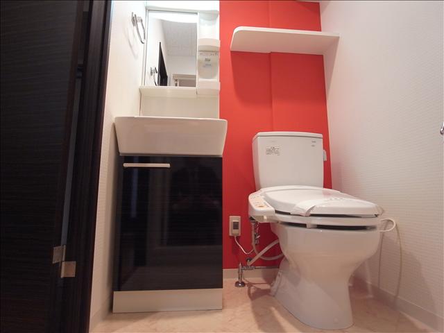 洗面設備　洗面台（同タイプ別号室写真）