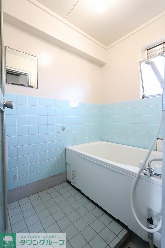 バス・シャワールーム　バス