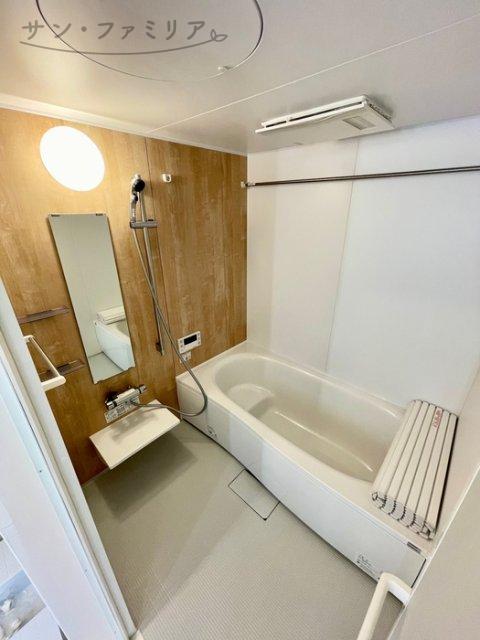 バス・シャワールーム