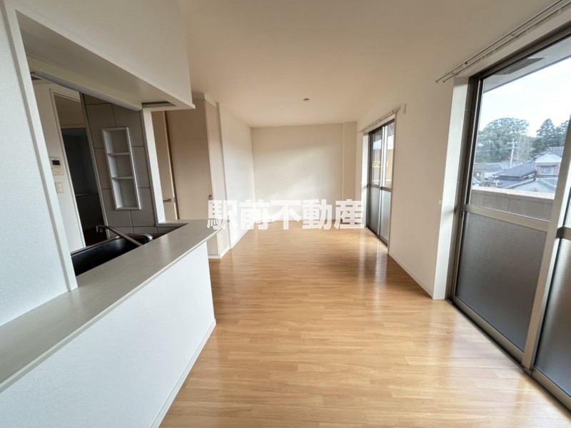 居室・リビング　使いやすい横長リビング！