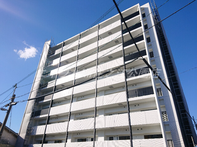 建物外観　建築中