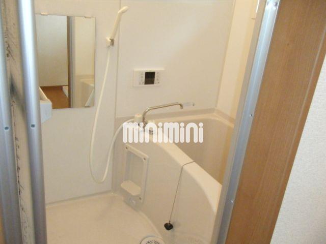 バス・シャワールーム　追い焚き付きバスルーム