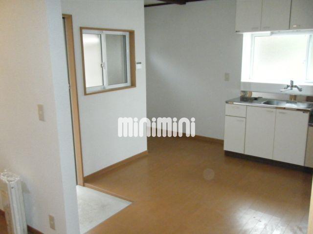 居室・リビング　楽しい会話が聞こえてきそうなダイニングスペース