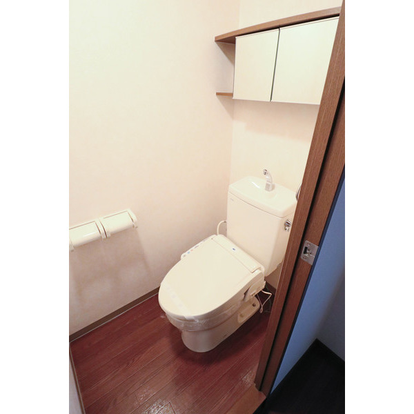 トイレ　同じ建物の別なお部屋