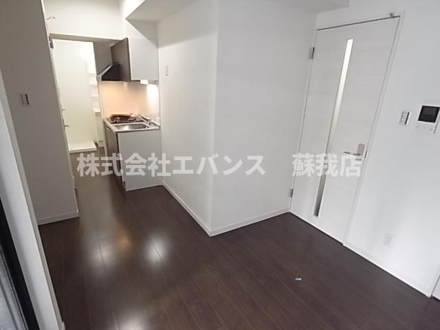 その他部屋・スペース　広くて明るい寝室