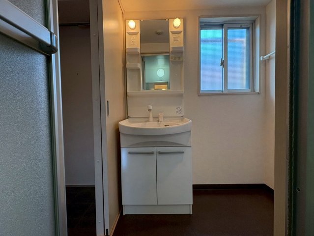 洗面設備　メゾンアイ本陣