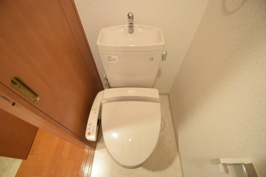 トイレ　シャワー付トイレ