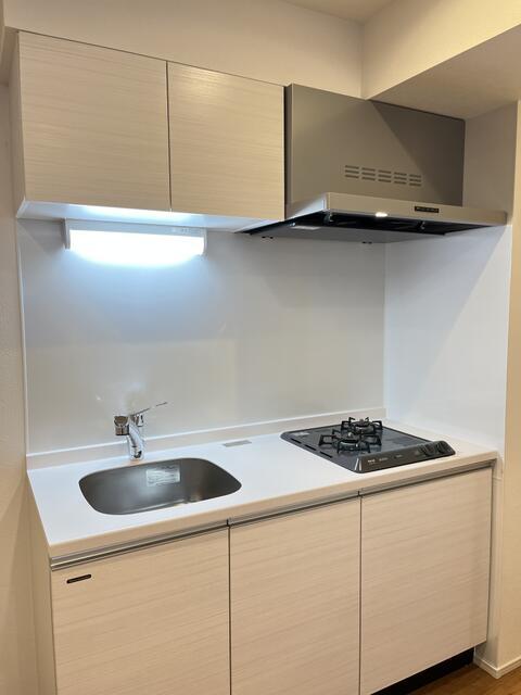 キッチン　コンパクトなキッチンで掃除もラクラク