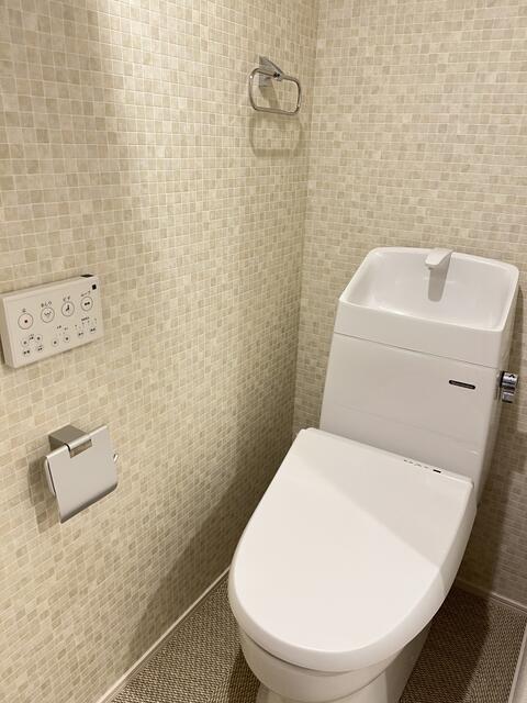 トイレ　シンプルで使いやすいトイレです
