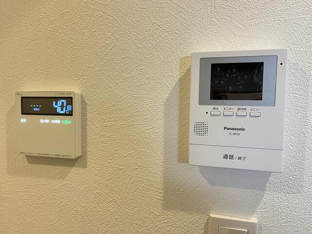 その他設備　モニター付きインターホンです