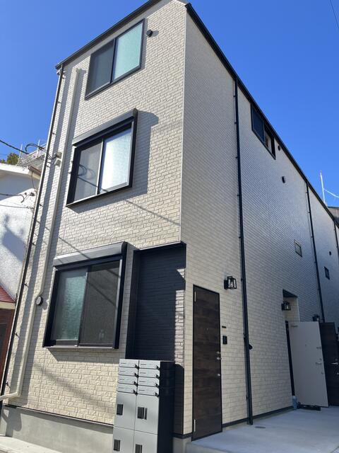 建物外観　外観は落ち着いています