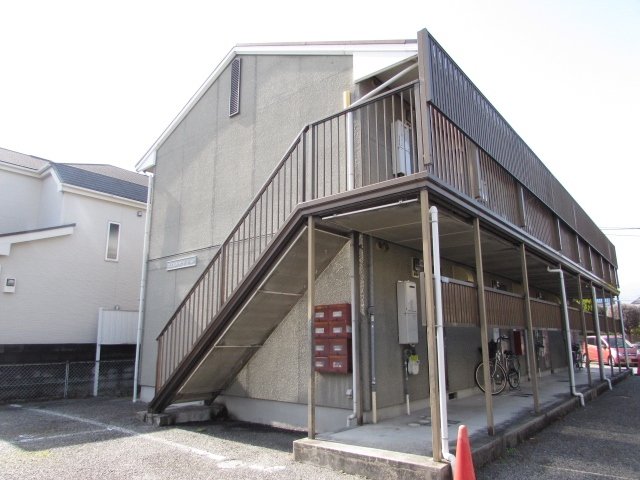 建物外観　外観は落ち着いています